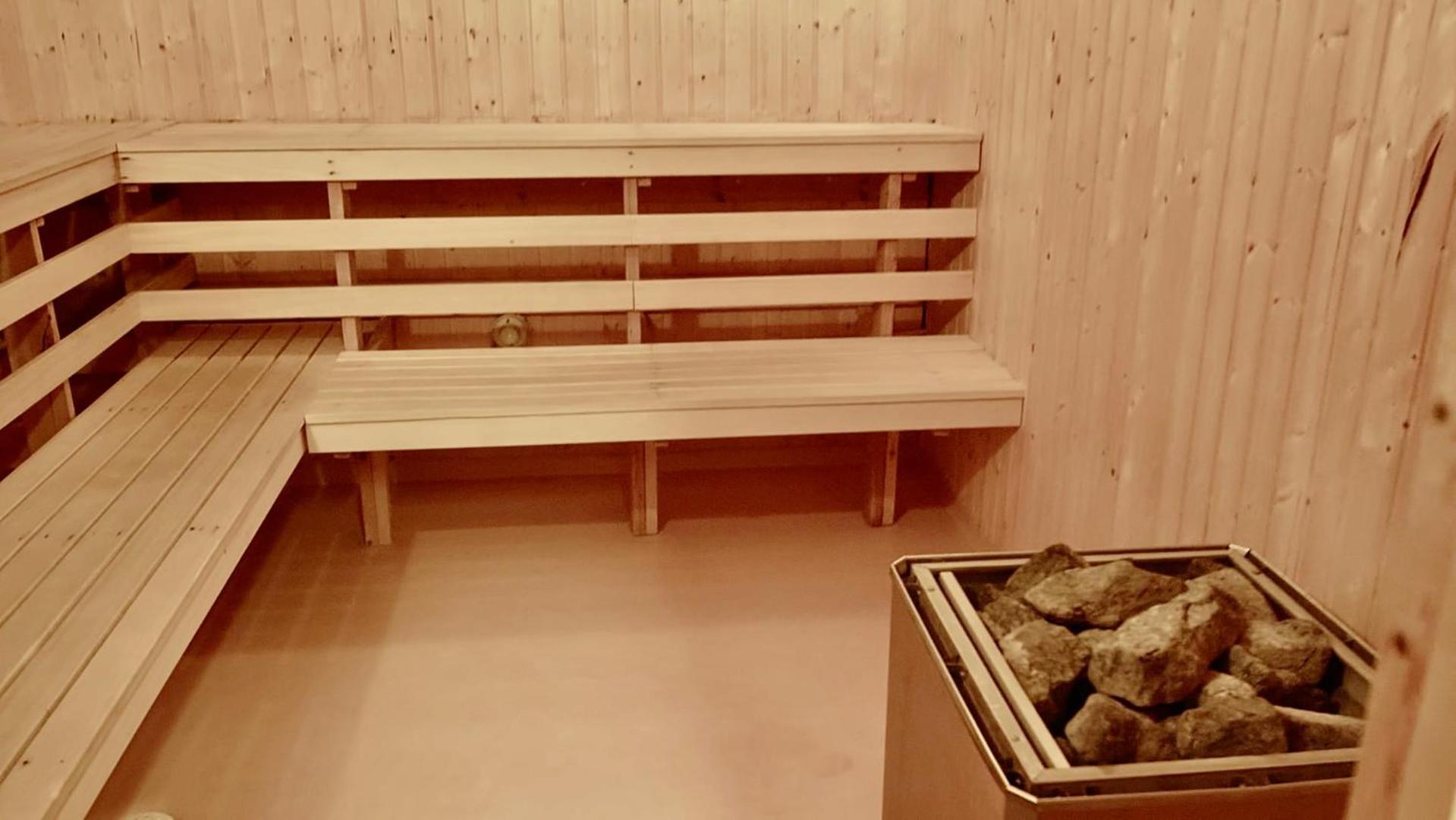 Gaestis Lodge ומדולן מראה חיצוני תמונה